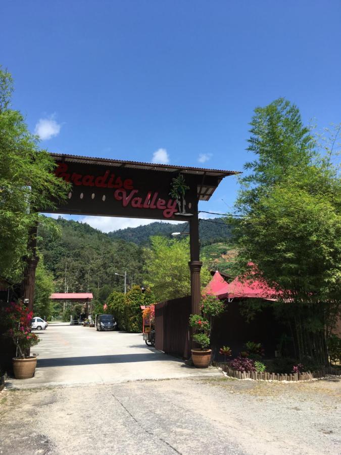 סמנייך Paradise Valley Resort Broga מראה חיצוני תמונה